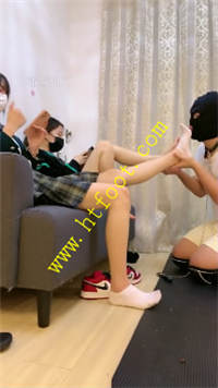 he0aiex20f1.jpg