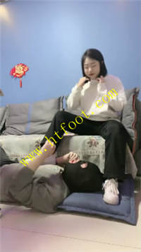 ygly2hk5pki.jpg