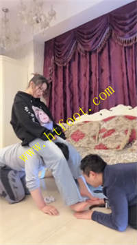 54waxmwawfy.jpg