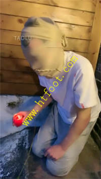 2btqjz0pbyn.jpg