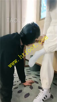 mbw2ift4bb3.jpg