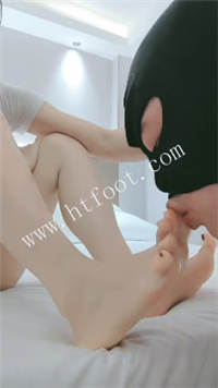 cty43zcdah5.jpg