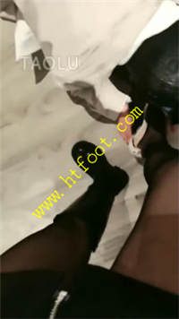 ag15ooaya1a.jpg