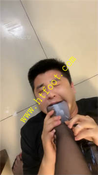 xawu3vzmarg.jpg