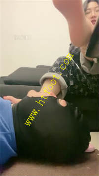 pxu01v3banv.jpg