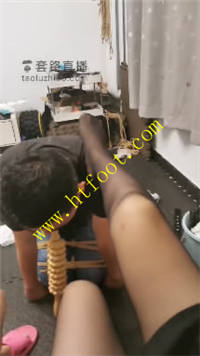 ero0nscozaq.jpg