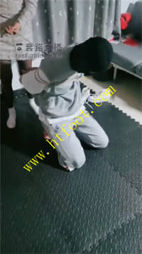 2tcd1cbswwf.jpg