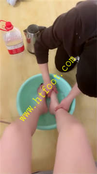 ykrqv1eg5ho.jpg