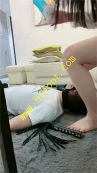 rktxy4dnlw4.jpg