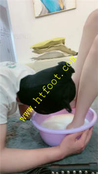 focowbj1hkb.jpg