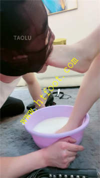 auw3y1ctlxl.jpg