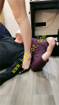 k150uhdd2yv.jpg