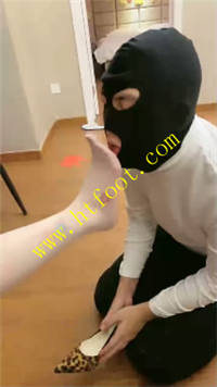 zpk40nxnbrh.jpg