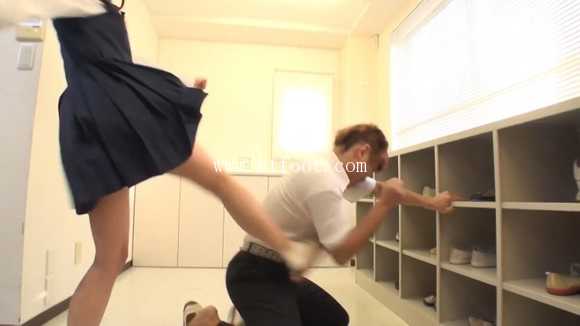 0uusvfld4is.jpg