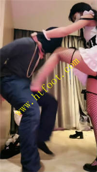 lipdvw5sdlx.jpg