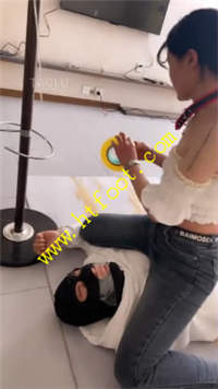 2a00hosuz4o.jpg