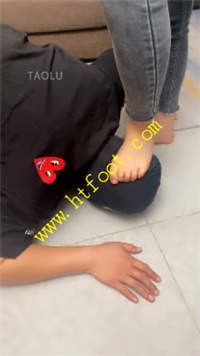 xlg5vq5f01d.jpg