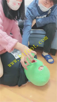 ia0443e5yyy.jpg