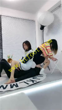 fhndbzu4m53.jpg