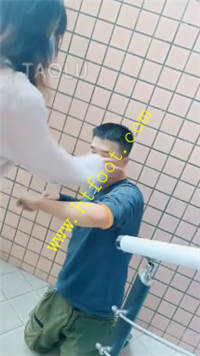 f055zizah2p.jpg