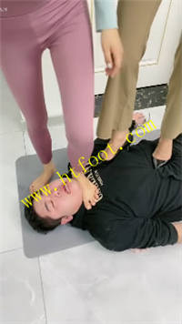 1jnelw3cdjh.jpg