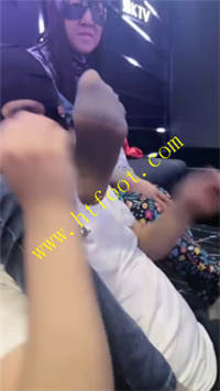eqvrw1d0555.jpg