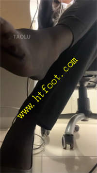 qez4sqzto3f.jpg