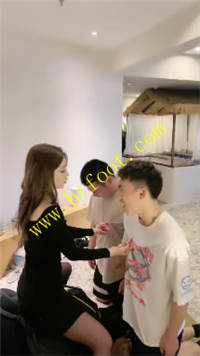 22bu4xzcqri.jpg