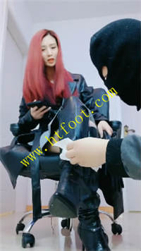 4rvjsha14rb.jpg