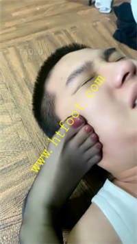 vxmio5mhfcz.jpg