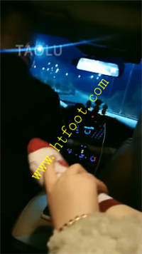 xrswjsc0uto.jpg