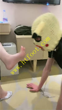 slpzdz2wq2l.jpg