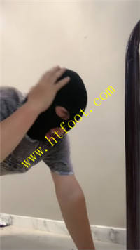 qv3dkt43l4u.jpg