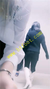 mhq00jdkifi.jpg