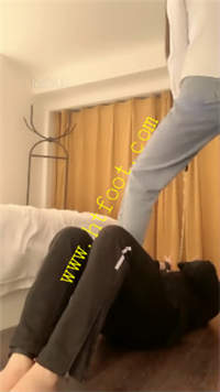 sl3asihryq5.jpg