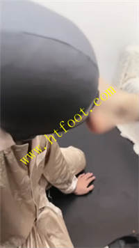 enyffpyaebk.jpg