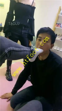 ofzfp4hpxwe.jpg