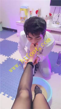 x3yetfl2mjw.jpg