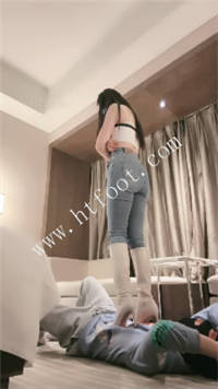 n020knnoye4.jpg