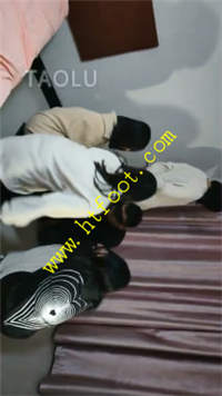 qbkpfendmpn.jpg