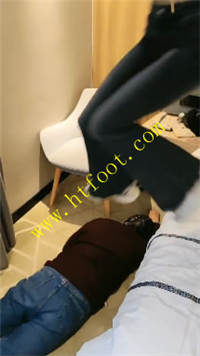 n4ura4lf4js.jpg