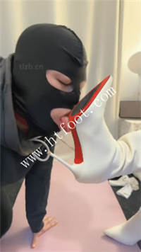 5ns2b1yum4z.jpg