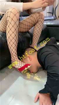 ash1veh5ak0.jpg