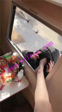 luabd0vypos.jpg
