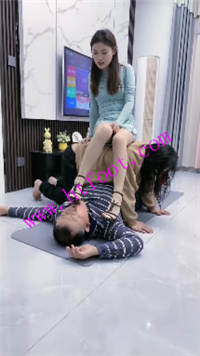 mmyqubydf1b.jpg