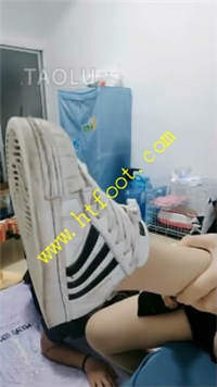 yhdqg43kx4x.jpg