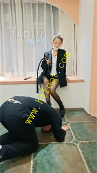 ob3ad521wln.jpg