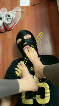 es3yeeimawl.jpg