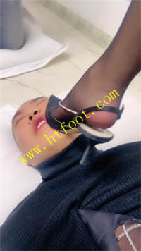 wxcs1hy54hv.jpg