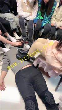 opjk4kghbba.jpg